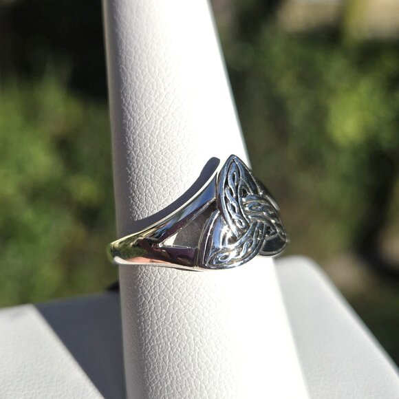 Braided Celtic Trinity Knot Sterling Silver Ring, Size 8 - Picture 3 of 5